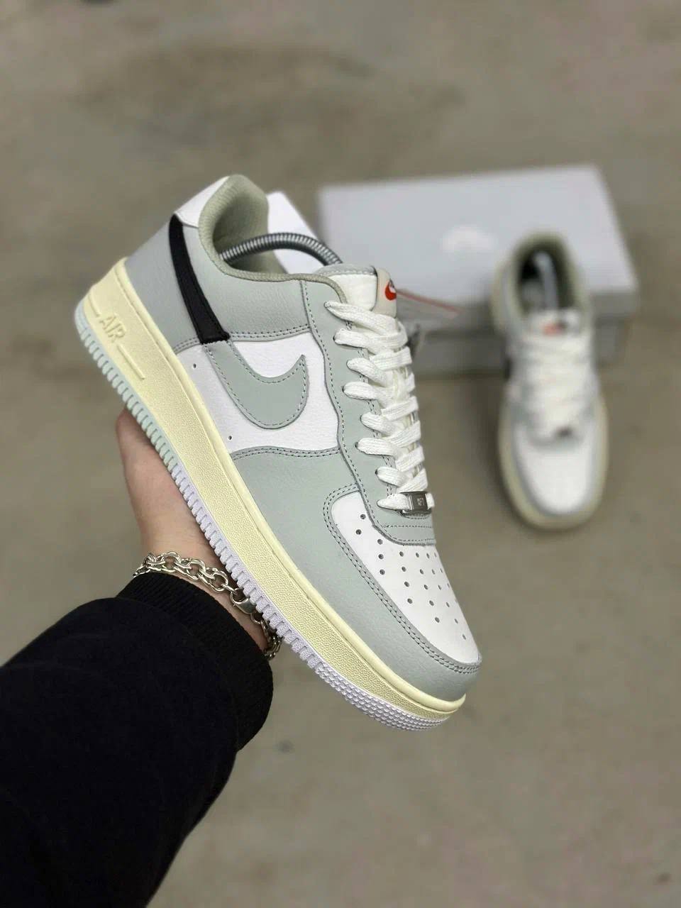 Кроссовки Nike Air Force 1